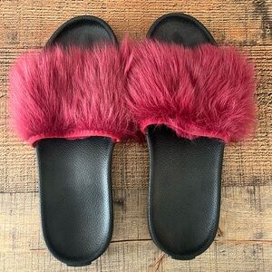 UGG fur slides- faux fur outer with Sherpa inner. women’s size 7